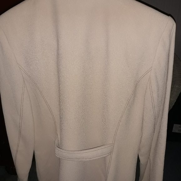 Jacket - Picture 3 of 3